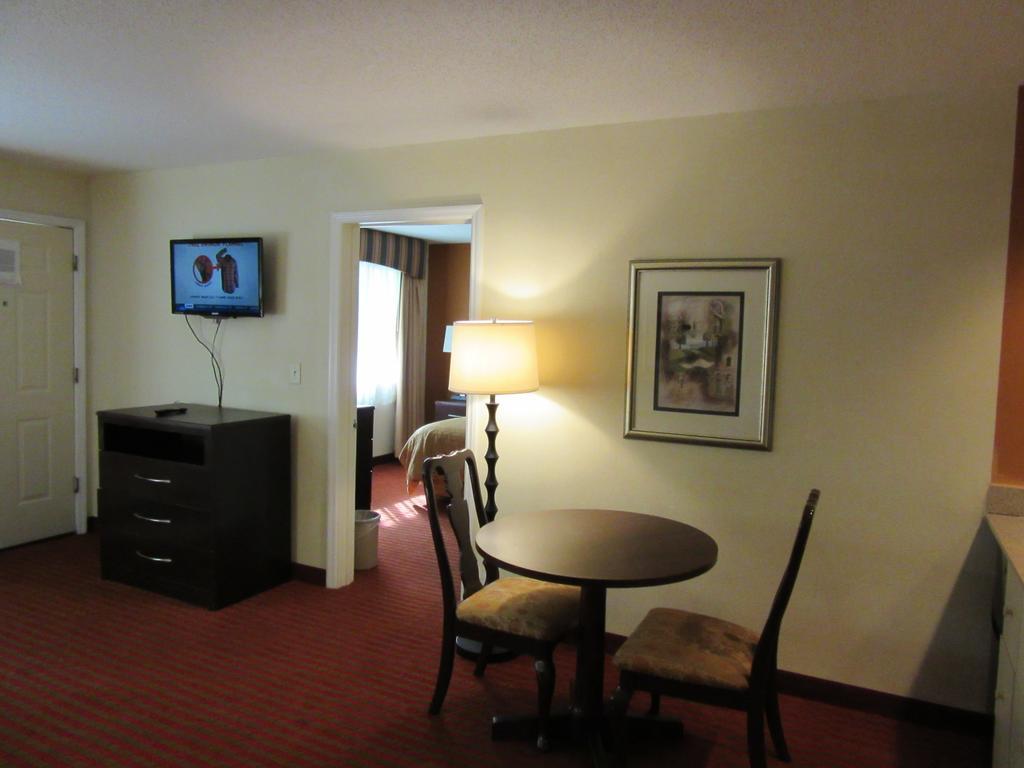 Clarion Suites Augusta Zewnętrze zdjęcie